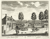 135755 Gezicht vanuit het huis Loenen bij Loenen in de tuin achter het huis met links de zij- en de voorgevel van het ...